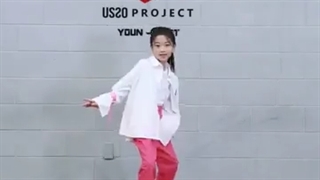 Dance na haeun دنس ناهائه یون با آهنگ boy in luv