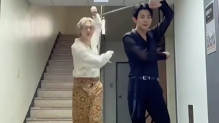 وای خدا اینا کین کنار پسرم