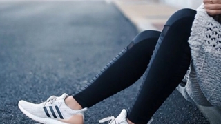 کفش های ورزشی زنانه مخصوص پیاده روی و دویدن