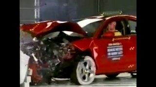 تست تصادف مزدا 3 2004