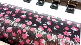 چاپ پارچه طاقه در تبریز