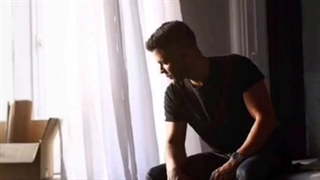 دکلمه شعر دستم به بودنت نمی رسد از محمد خوش بین