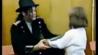 بازم بگید مایکل ادم بدی بوده -)