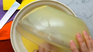 طرز تهیه کیک رنگارنگ