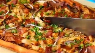 طرز تهیه چند مدل پیتزا و فست فود جدید