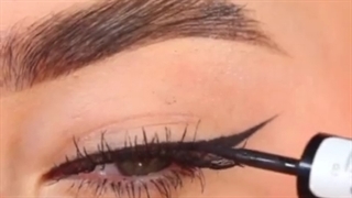 معرفی ریمل اصل ضد آب برند دبی Debby