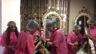 ثبت نام کلاس رنگ و مش مو سیمای هانی