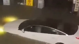 سئول قبل و بعد از سیل :( فقط اون مجسمه بودا