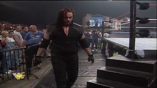 آندرتیکر مقابل شاون مایکلز در این یور هوس1997