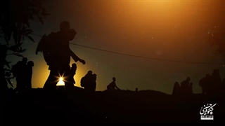 قدم قدم با یه علم ان شالله اربعین میام سمت حرم