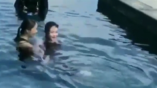 تمرین یوگا آیو در آب