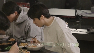 برنامه در جنگل: تعطیلات دوستانه قسمت چهارم (آخر) | In The Soop: Friendcation Episode 4 (End) با زیرنویس فارسی آنلاین