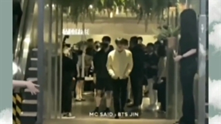 وقتی جین به اکران خصوصی دو فیلم رفت