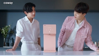 ویدیو منتشر شده از کانال توییتر Coway با ویدیویی از گروه BTS