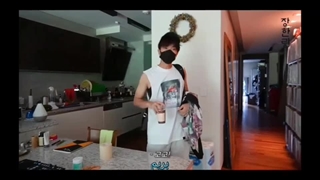 قسمت هشتم برنامه مستر جانگ، از وویونگ عضو گروه تو پی ام. با زیرنویس چسبیده Mr. Jang of wooyoung 2pm