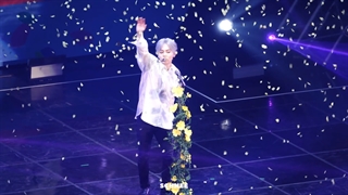 فنکم اجرای آهنگ Don't Go از شیومین در فن میتینگ Xiuweet Time