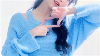 آیو در حال مذاکره برای دو سریال (یک سریال برای کارگردان سریال آجوشی من هست و اون یکی کارگردان سریال تهیه کنندگان)