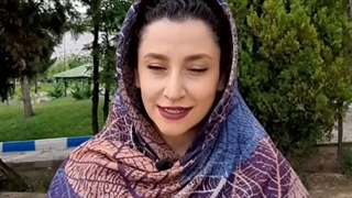 چه زمانی پست مون رو اد تو استوری کنیم؟!