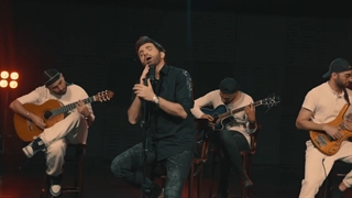 موزیک ویدئو ماه قشنگم ( علی لهراسبی )