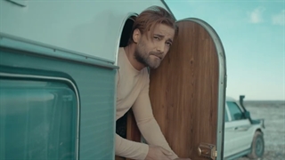 موزیک ویدئو حالا که اومدی ( ماکان بند )