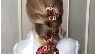 مدل مو ساده با روسری:)