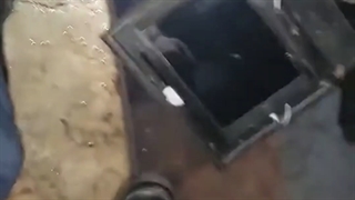 لوله گرفته شده با دستمال کاغذی