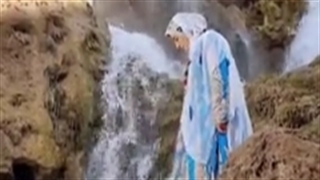 دکلمه خانم ناهید قائدی وانانی (دلبَرُم تاجِ سَرُم )