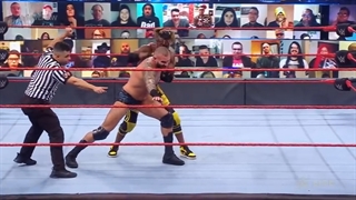 مسابقه رندی اورتن و Kofi Kingston در raw 2021 ماه May 17