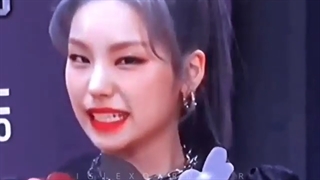 معرفی به سبک ایتزی