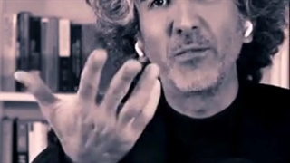 شما برین بجنگید ماهم براتون شامپاین می‌زنیم