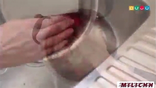 طرز تهیه شکلات توت فرنگی