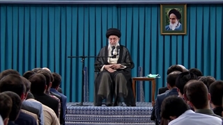 دیدار نخبگان و استعدادهای برتر تحصیلی با رهبر معظم انقلاب ۱۴۰۱/۰۷/۲۷