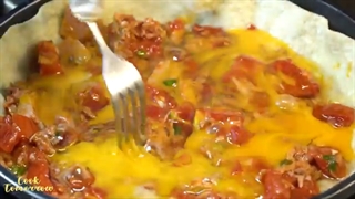 طرز تهیه کیک تن ماهی (مجله پاورقی)