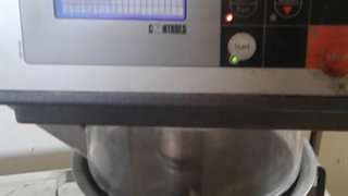 تهیه خمیر سیمان با همزن(میکسر) تمام اتوماتیک