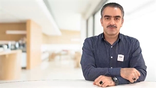 تعویض مفصل زانو با انحراف زانو