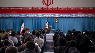 آمریکا رو به زوال است