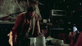 صحنه آغازین رخشاره وسترن یک نابغه، دو شریک و یک ساده دل به کارگردانی سرجیو لئونه