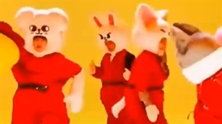 وای این عروسکهارو خیلی میدوستم آدمایی که توشن بیشتر