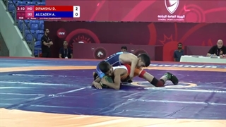 Round 1 FS - 38 kg: D. DIPANSHU (IND) v. A. ALIZADEH (IRI)