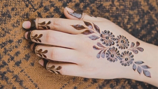 طراحی با حنا روی دست