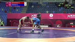 Round 2 FS - 68 kg: A. BAKHROMOV (TJK) v. E. ERMEKOV (KGZ)