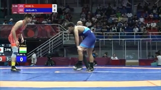 1/4 FS - 92 kg: G. HOKI (JPN) v. S. JAGLAN (IND)