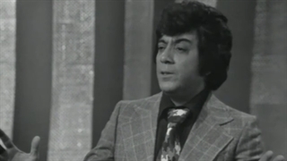 اجرای زنده اکبر گلپایگانی فریدون فرح اندوز هما میرافشار ۴ آبان تولد محمدرضا شاه پهلوی در تلویزیون ملی ایران