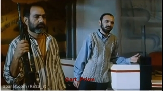 سکانسی از فیلم آژانس شیشه ای