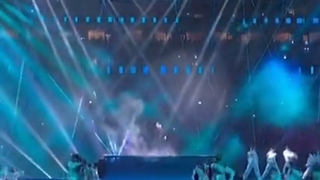 وقتی سوپراستار باشی اینجوری روی استیج جام جهانی اجرا میکنی