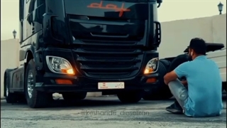 ببین با عشقش چجوری صحبت میکنه!