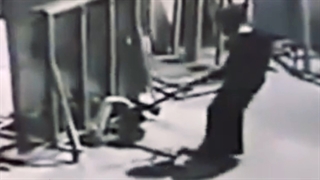 حادثه ای در صنعت شیشه/دلیل شکست شیشه چه بود؟