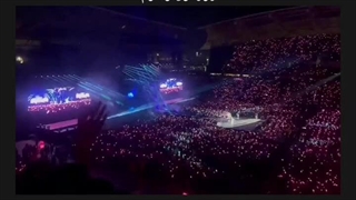 تورجهانی بورن پینک در لس آنجلس:]