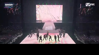 MAMA Stray Kids - A strange incident + VENOM  اجرای استری کیدز