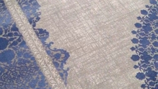 فرش ماشینی 700 شانه گل برجسته زمینه طوسی